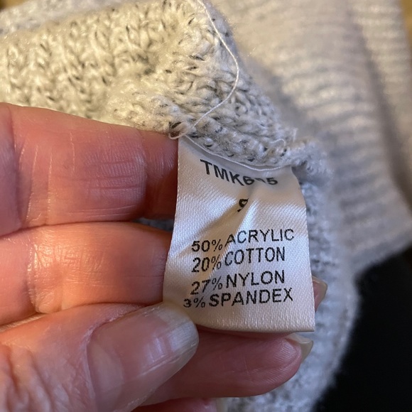 Cowl neck sweater - Picture 6 of 6